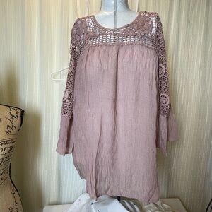 Elegant Mauve light pink Crochet lace Blouse with bell sleeves